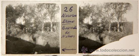 Fotografia antiga: NUMULITE CRI021 Cristal Estereosc&oacute;pico Guerra de ni&ntilde;o Guerrilla de ni&ntilde;os infantil pelea ?