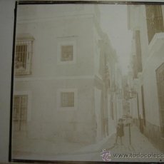 Fotografía antigua: SEVILLA JUDERIA - CRISTAL ESTEREOSCOPICO AÑOS 1910. Lote 34060391
