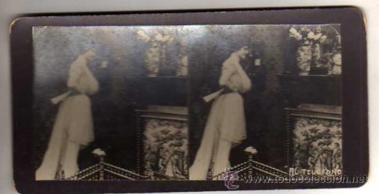 Fotografia antiga: Estereoscopica  Se&ntilde;ora hablando por telefono. Al telefono.