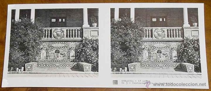 Fotografia antiga: ANTIGUA FOTO ESTEREOSCOPICA CERAMICA - 1&ordm; SERIE - COLECCION NUM. 1010 - BANCOS DE LA PLAZA DE ESPA&Ntilde;A