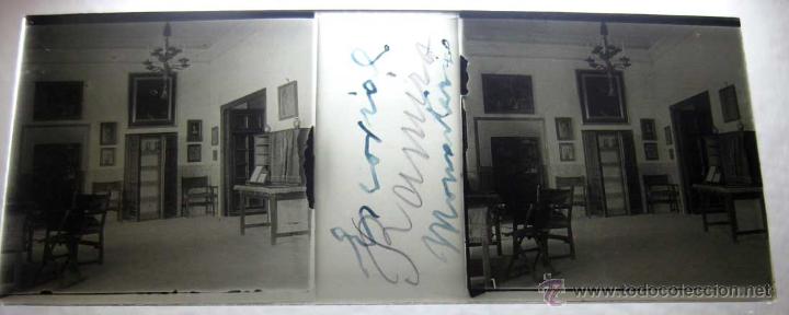 Fotografia antica: ANTIGUA FOTOGRAFIA DEL MONASTERIO EL  ESCORIAL - EN CRISTAL - MIDE 10,7 X 4,4 CMS
