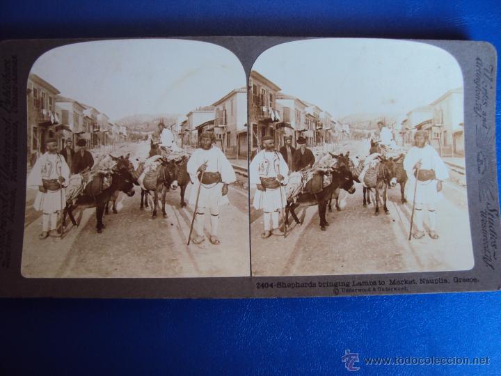 Fotografia antiga: (ES-815)FOTOGRAFIA ESTEREOSCOPICA DE PASTORES LLEVANDO CORDEROS AL MERCADO,NAUPLLA,GRECIA
