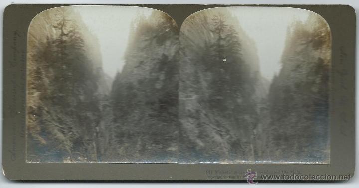 Fotografia antiga: vista estereoscopica Via Mala, Suiza, 1903.