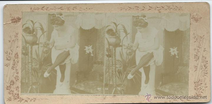 Fotografia antiga: vista estereoscopica escena er&oacute;tica 1899