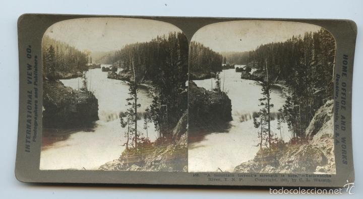 Fotografia antiga: R&iacute;o Yellowstone, Y.N.P. International View Co. Photographers and Publishers    Home office and works