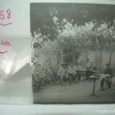 Fotografía antigua: TOSSA COSTA CATALUÑA, PERSONAS DE ÉPOCA- CRISTAL ESTEREOSCOPICO- CIRCA. 1.900