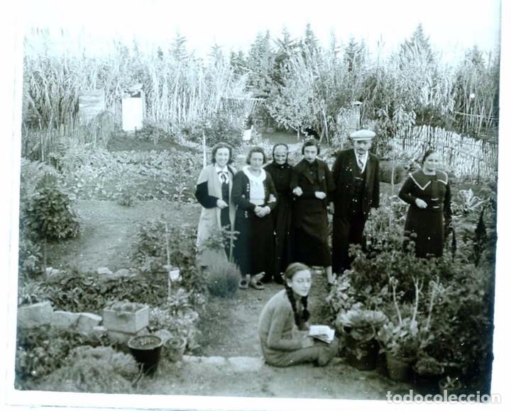 Fotografia antica: FOTOGRAFIA ESTEREOSCOPICA DE FAMILIA CATALANA, A&Ntilde;O 1915 APROX, MIDE 12,9 X 5,9 CMS.