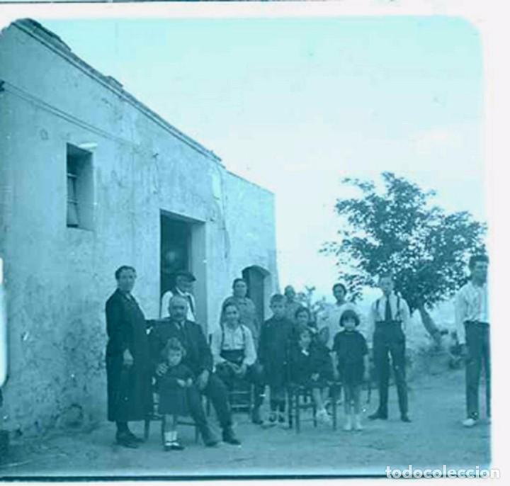 Fotografia antiga: FOTOGRAFIA ESTEREOSCOPICA DE FAMILIA POSIBLEMENTE DE MASOTERAS, LERIDA, A&Ntilde;O 1915 APROX, MIDE 10,5 X