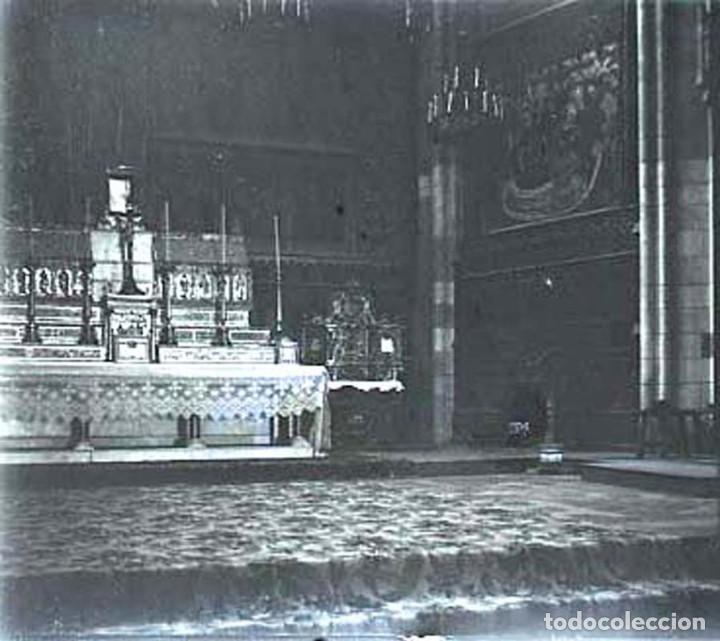 Fotografia antica: FOTOGRAFIA ESTEREOSCOPICA EN CRISTAL DE ALTAR DE CATEDRAL, IGLESIA, NO LOCALIZADA, PRINCIPIOS DE SIG