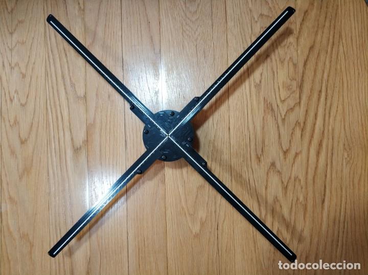 Fotograf&iacute;a antigua: Proyector Holografico de 66 cm