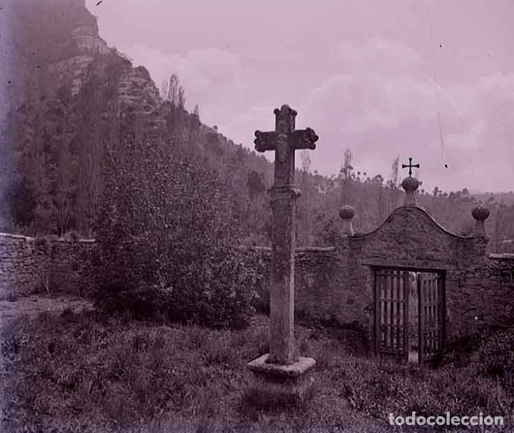 Fotografia antica: Cruz. Cementerio. Preciosa fotograf&iacute;a. c. 1930