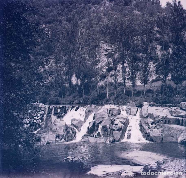 Fotografia antica: R&iacute;o. Cascada. Bonita imagen. c. 1925