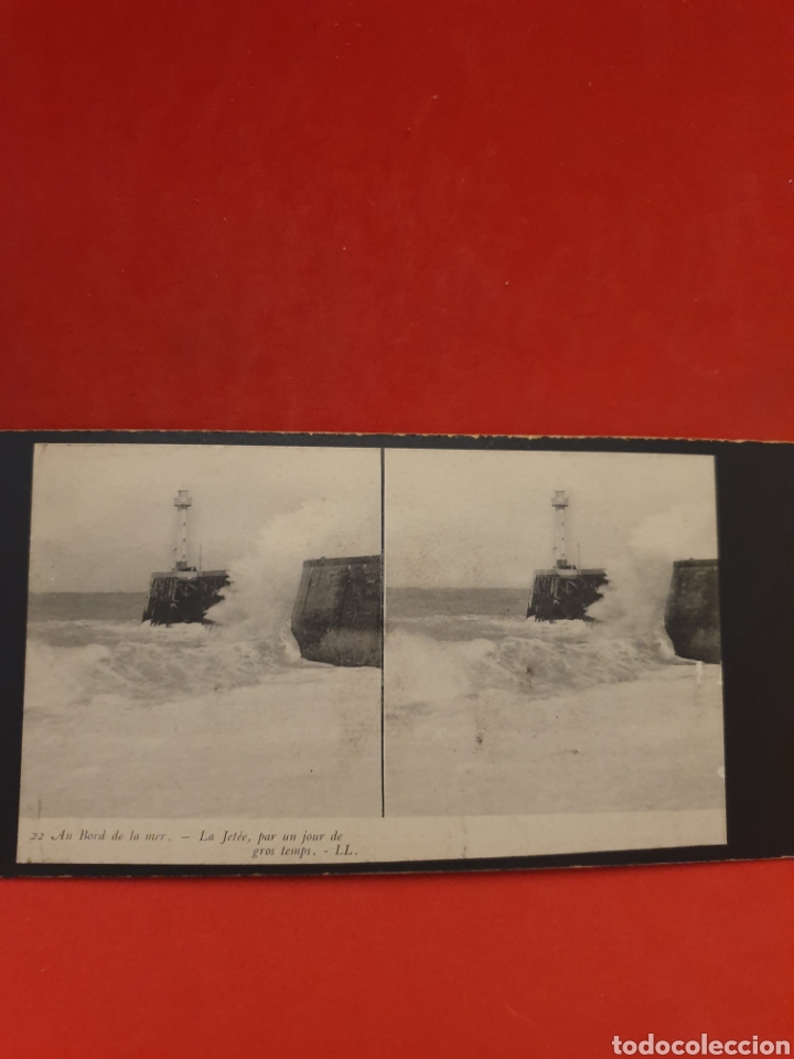 Fotografia antiga: Au Bord de la Mer. La Jetee par un jour de gros temps.