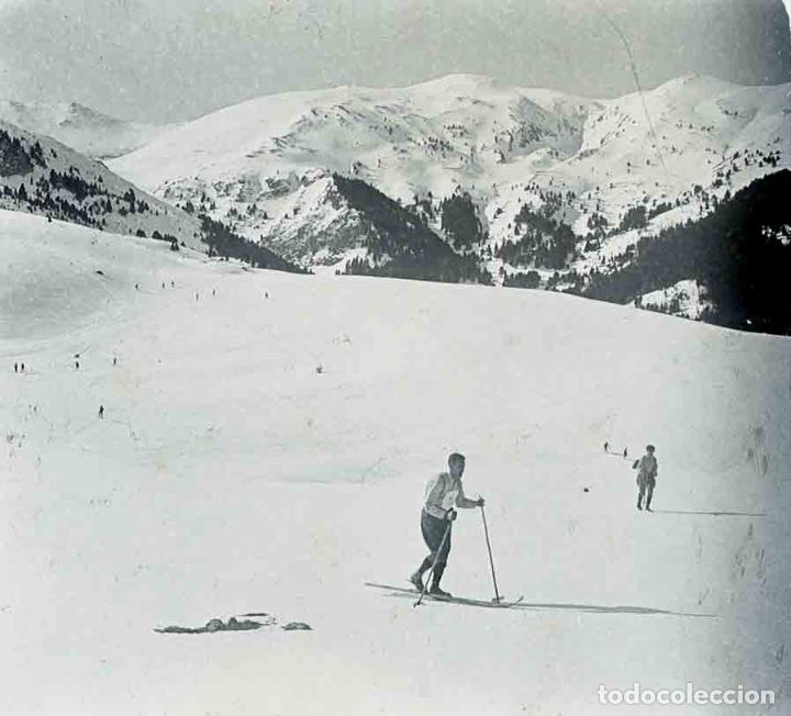 Fotografia antiga: PIRINEO. La Molina. Esquiadores. c. 1925