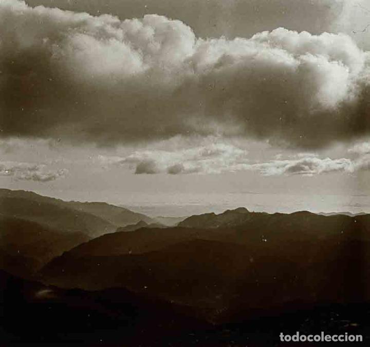 Fotografia antiga: MONTA&Ntilde;AS. Pirineos. Nubes. Preciosa imagen. c. 1925