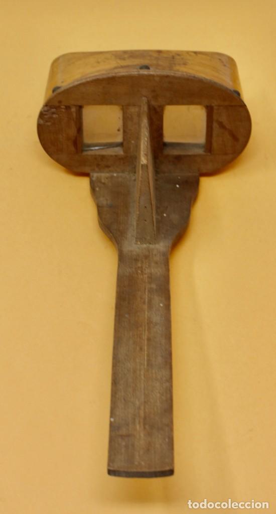 Fotograf&iacute;a antigua: ESTEROSCOPES DE MADERA S XIX - Foto 2