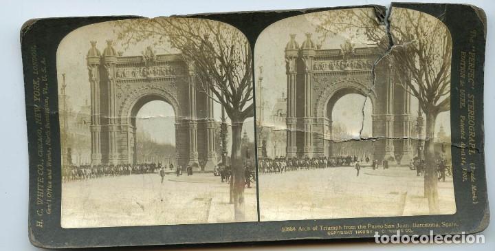Photographie ancienne: Estereosc&oacute;pica. Cortejo de pareja a trav&eacute;s de los barrotes de una ventana. Espa&ntilde;a