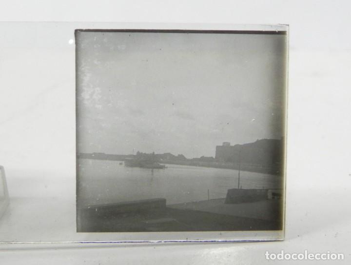Photographie ancienne: FOTOGRAFIA ESTEREOSCOPICA DE PUEBLO ESPA&Ntilde;OL, REALIZADA EN CRISTAL, NO LOCALIZADA, MIDE 10,5 X 4,5 CM
