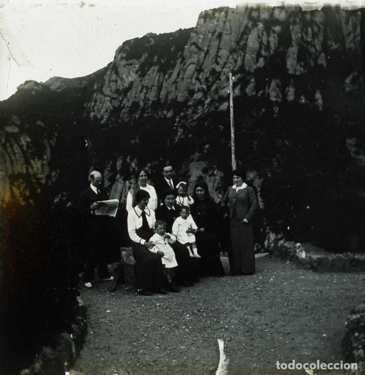 Photographie ancienne: MONTSERRAT. Subiendo la monta&ntilde;a. c.1915