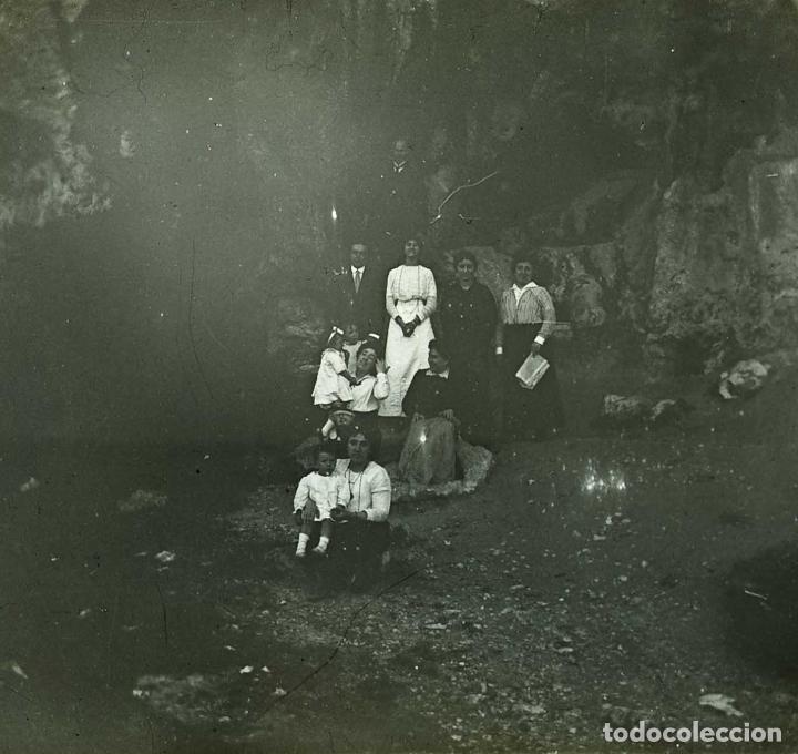 Photographie ancienne: MONTSERRAT. Grupo de excursionistas. c.1915
