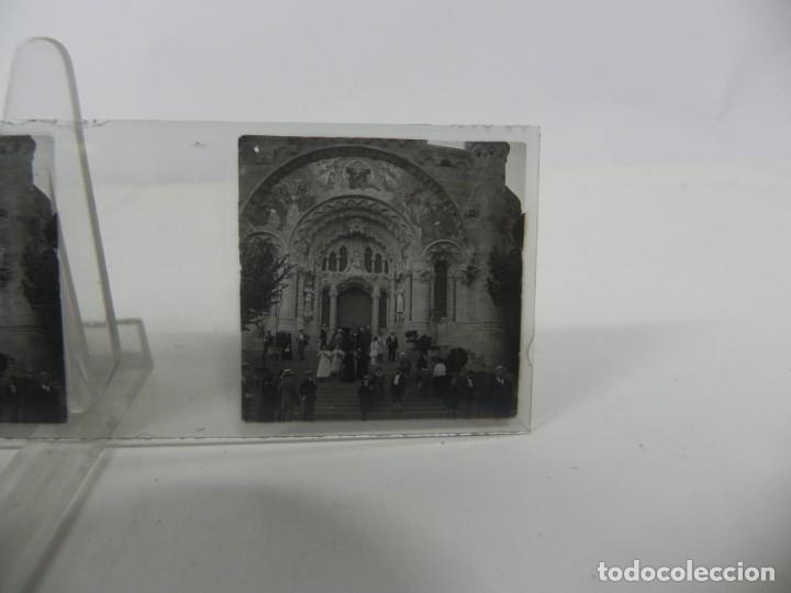 Photographie ancienne: FOTOGRAFIA ESTEREOSCOPICA ENTRADA A LA IGLESIA SAGRADO CORAZ&Oacute;N, TIBIDABO, REALIZADA EN CRISTAL, MIDE