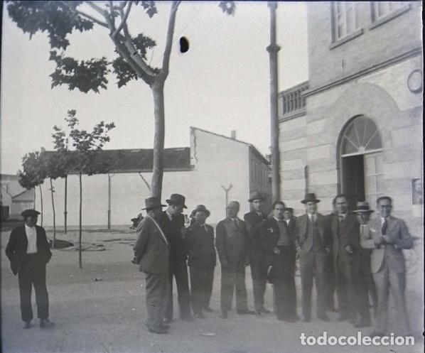 Fotografia antiga: VILLANUEVA DE CASTELLO ESTACION FERROCARRIL NEGATIVO CRISTAL 4,5 X 10 CM.