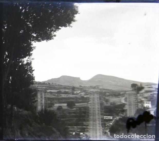 Fotografia antiga: ALCOY CONSTRUCCION PUENTE DEL VIADUCTO NEGATIVO CRISTAL TAMA&Ntilde;O 4,5 X 10 CM.