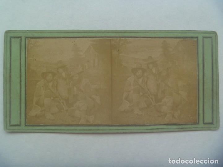 Fotograf&iacute;a antigua: FOTO ESTEREOSCOPICA DE ESCENA DE CAZADORES O BANDOLEROS, NO SE , SIGLO XIX