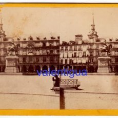 Fotografía antigua: ESPECTACULAR FOTOGRAFÍA ESTEREOSCÓPICA PLAZA MAYOR DE MADRID Nº 14 ERNEST LAMY 1863 AA
