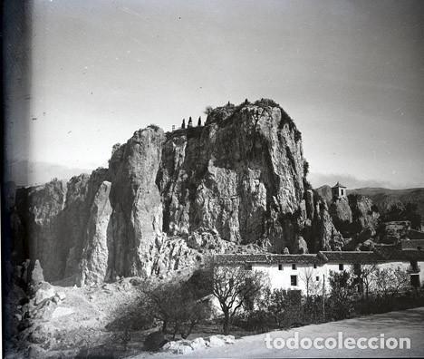 Fotografia antiga: CASTELL DE GUADALEST NEGATIVO CRISTAL ANTIGUO TAMA&Ntilde;O 6 X 13 CM.
