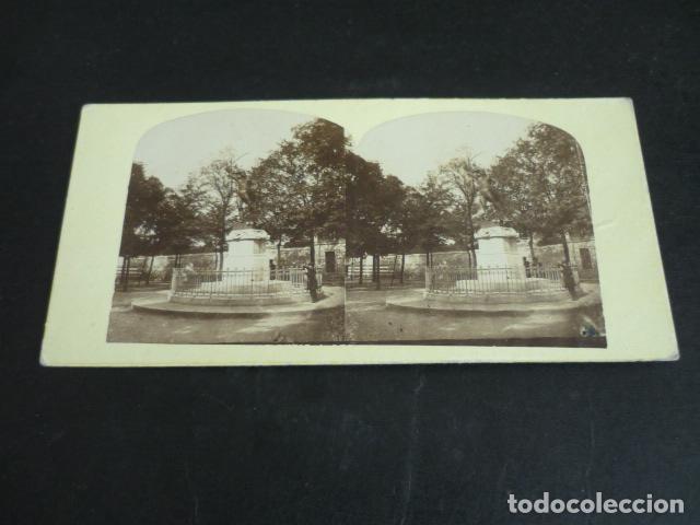 Fotograf&iacute;a antigua: PARIS MONUMENTO AL MARISCAL MEY VISTA ESTEREOSCOPICA ALBUMINA SIGLO XIX