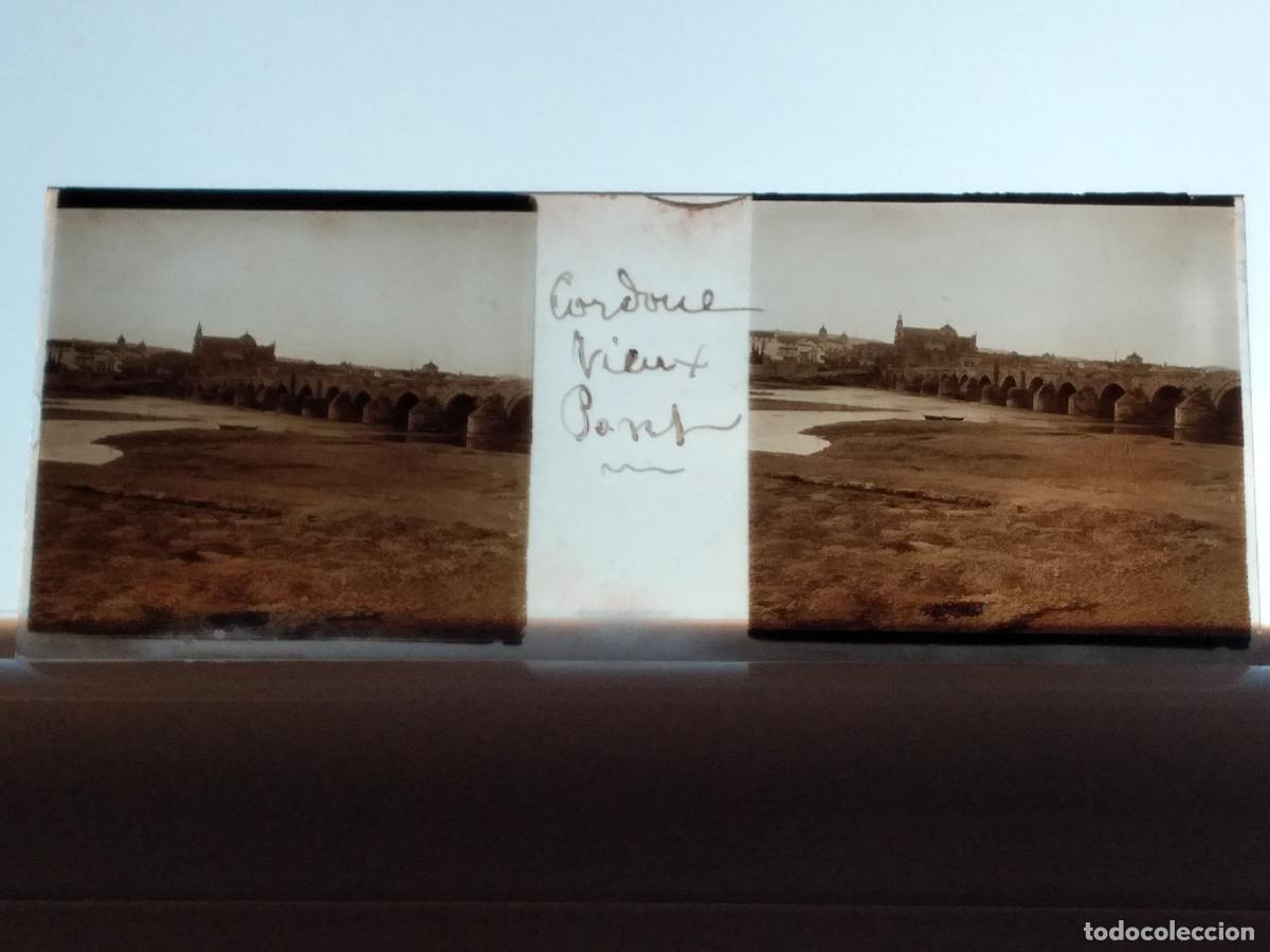 Fotograf&iacute;a antigua: CORDOBA VIEJO PUENTE PLACA CRISTAL ESTEREOSCOPICA H. 1900 VIAJERO FRANCES 4,5 X 10,5 CMII