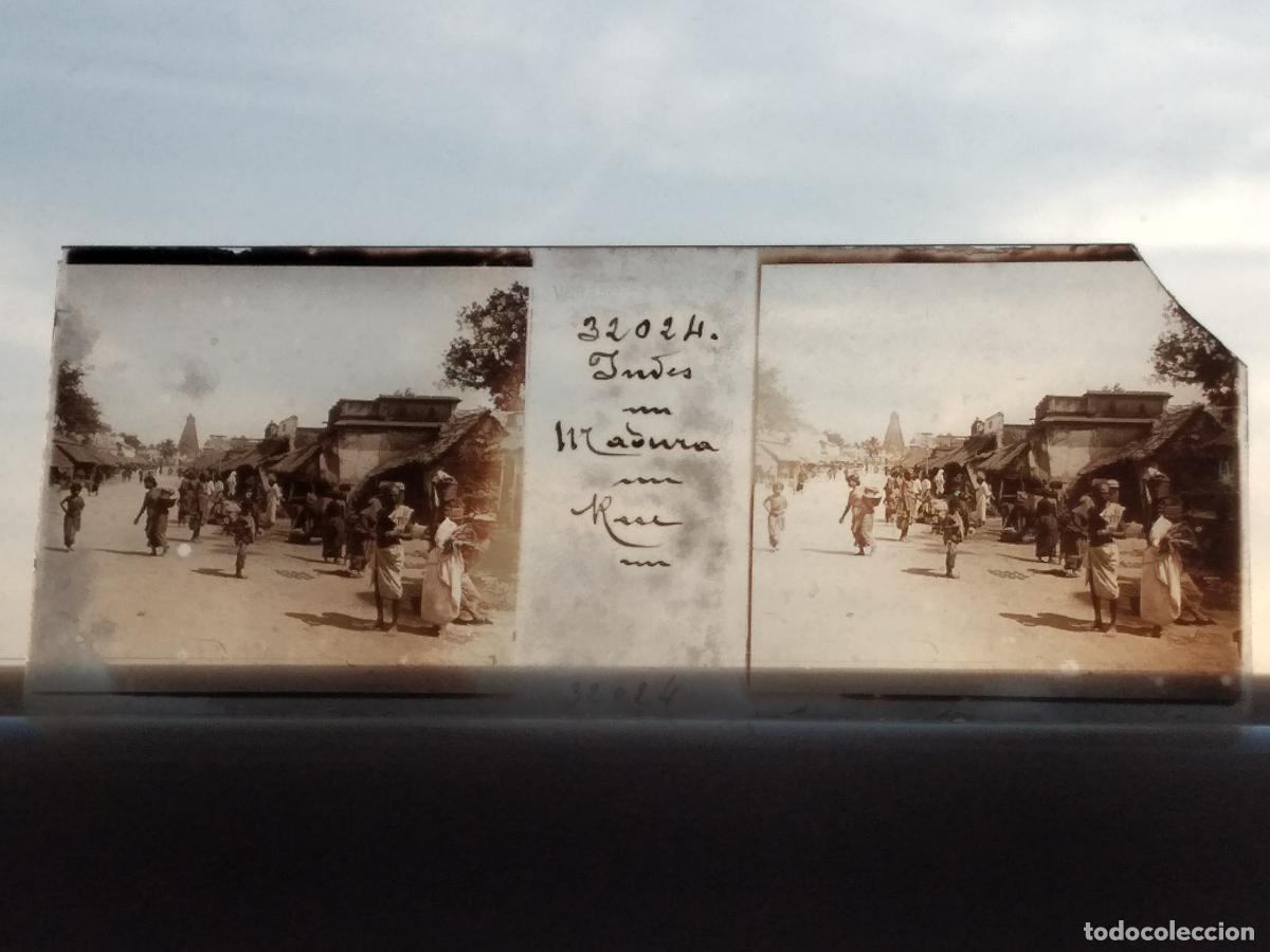 Fotograf&iacute;a antigua: INDIA PLACA CRISTAL ESTEREOSCOPICA H. 1900 VIAJERO FRANCES 4,5 X 10,5 CMII