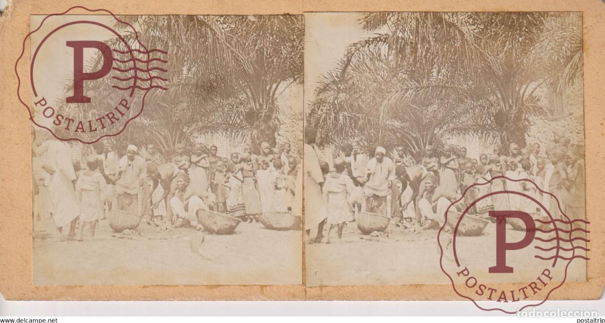 Fotografia antica: AFRIQUE AFRICA UGANDA V D DE NAZARETH SORTIE DE LEGLISE 1906 ESTEREOSCOPICA. ST&Eacute;R&Eacute;OSCOPIQUE. ST