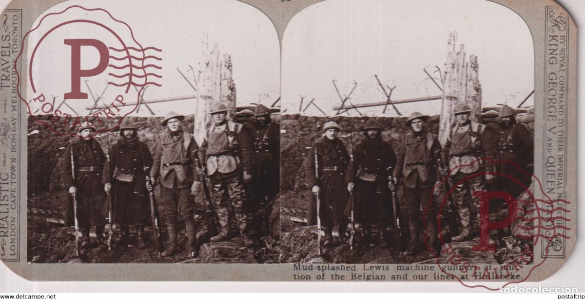Fotografia antiga: 43 MUD SPLASHED LEWIS MACHINE GUNNERS AT JUNCTION Grand Guerre WW1 ESTEREOSCOPICA ST&Eacute;R&Eacute;OSCOPIQUE. S