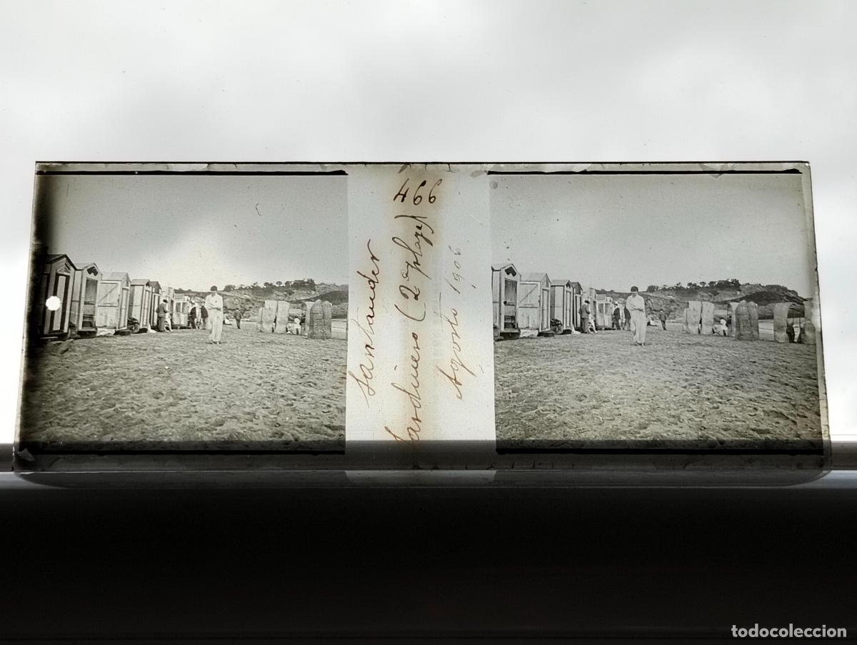 Fotografia antiga: SANTANDER EN LA SEGUNDA PLAYA DEL SARDINERO PLACA ESTEREOSCOPICA CRISTAL 1906 4,5 X 10,5 CM
