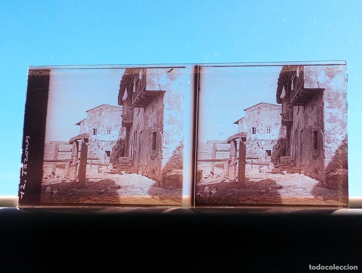 Fotograf&iacute;a antigua: TAZONES ASTURIAS VISTA ESTEREOSCOPICA EN CRISTAL 5,8 X 13 CM