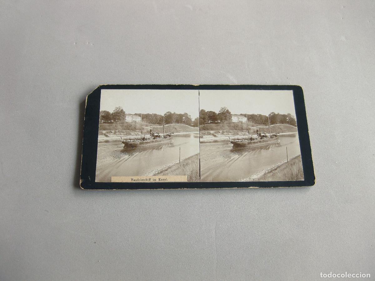 Fotograf&iacute;a antigua: FOTOGRAF&Iacute;A ESTEREOSC&Oacute;PICA CRUZANDO UN CANAL. HANDESSCHIFF IM KANAL