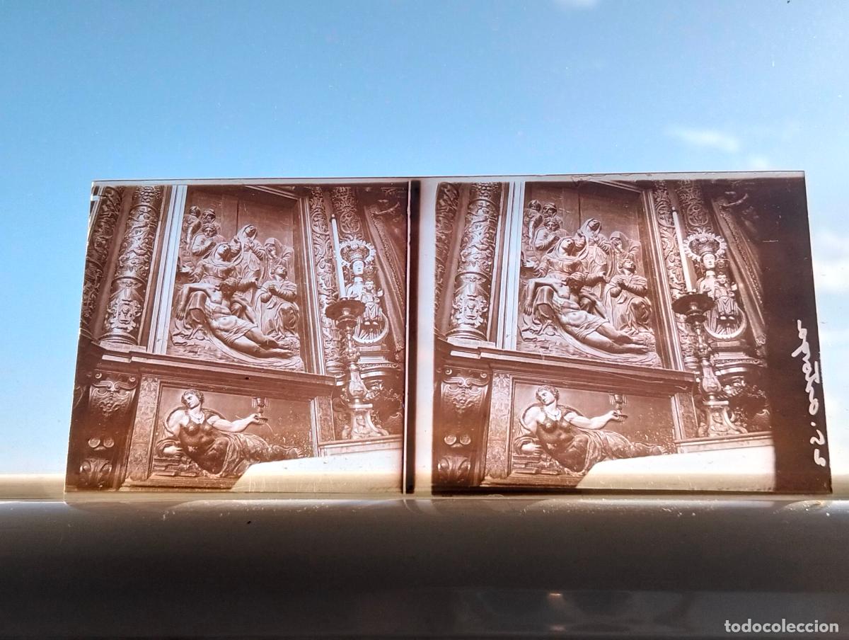 Fotografia antica: ASTORGA LEON CATEDRAL RETABLO VISTA ESTEREOSCOPICA EN CRISTAL 5,8 X 13 CM