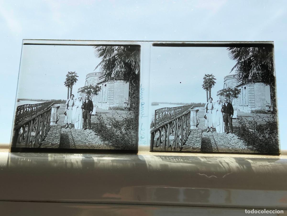 Fotograf&iacute;a antigua: PAIS VASCO FRANCES VISTA ESTEREOSCOPICA EN CRISTAL 5,8 X 13 CM