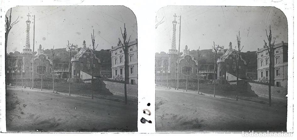 Fotograf&iacute;a antigua: BARCELONA PARQUE GUELL ESTEROSCOPICA DE CRISTAL 6 X 13 cm.