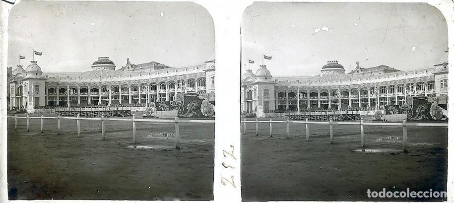 Fotograf&iacute;a antigua: VALENCIA EXPOSICION 1909 ESTEROSCOPICA DE CRISTAL 6 X 13 cm.