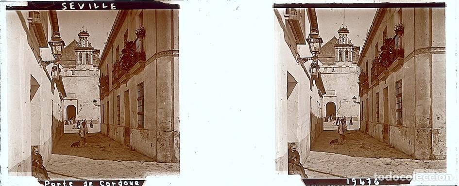 Fotograf&iacute;a antigua: SEVILLA ESTEREOSCOPICA DE CRISTAL FOTOGRAFO FRANCES TAMA&Ntilde;O 4.5 X 10.7 CM.