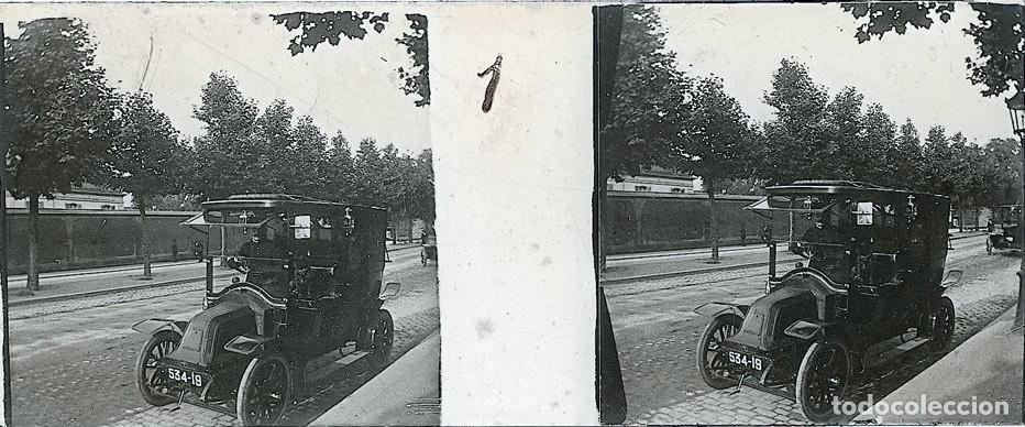 Photographie ancienne: AUTOMOVIL ANTIGUO ESTEREO DE CRISTAL FOT. FRANCES TAMA&Ntilde;O 4.5 X 10.7 CM.