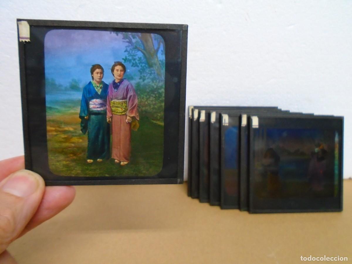 Fotograf&iacute;a antigua: RARO LOTE DE 8 PLACAS DE CRISTAL COLOREADAS A MANO PARA LINTERNA MAGICA.ESCENAS VIDA COTIDIANA.S.XIX