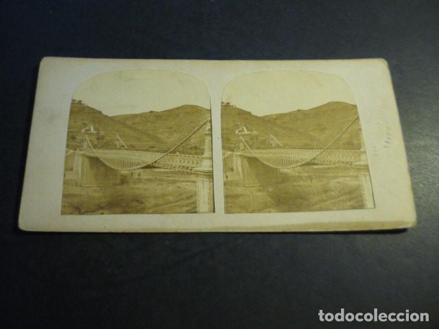 Fotograf&iacute;a antigua: LASCELLAS HUESCA PUENTE COLGANTE VISTA ESTEREOSCOPICA SIGLO XIX 8 X 17,5 CM MANUEL DEL ALCAZAR FOTOG