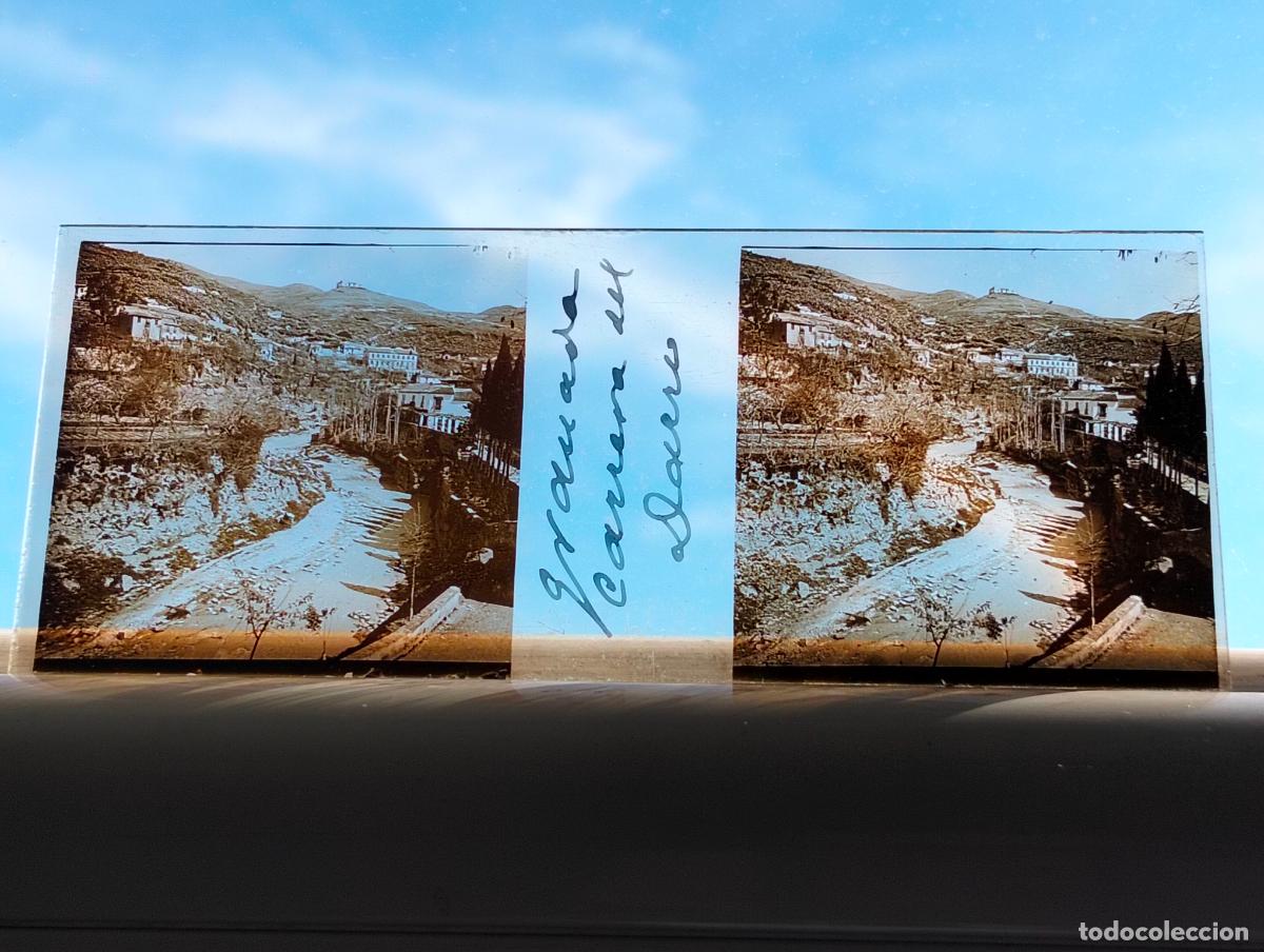 Alte Fotografie: GRANADA CARRERA DEL DARRO VISTA ESTEREOCOPICA EN CRISTAL 4 X 10,5 CM