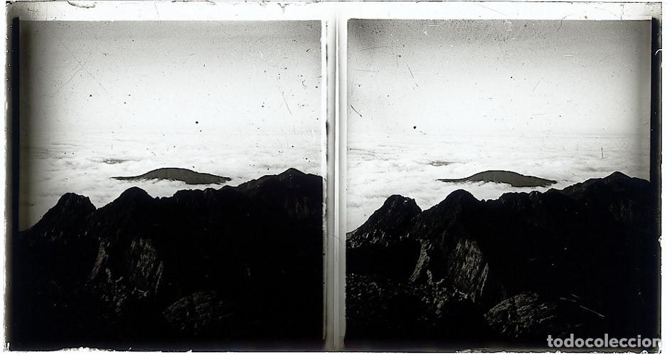 Fotograf&iacute;a antigua: MONTA&Ntilde;ISMO LOTE DE 12 POSITIVOS DE CRISTAL ESTEREOSCOPICAS TAMA&Ntilde;O 7 X 13 cm.