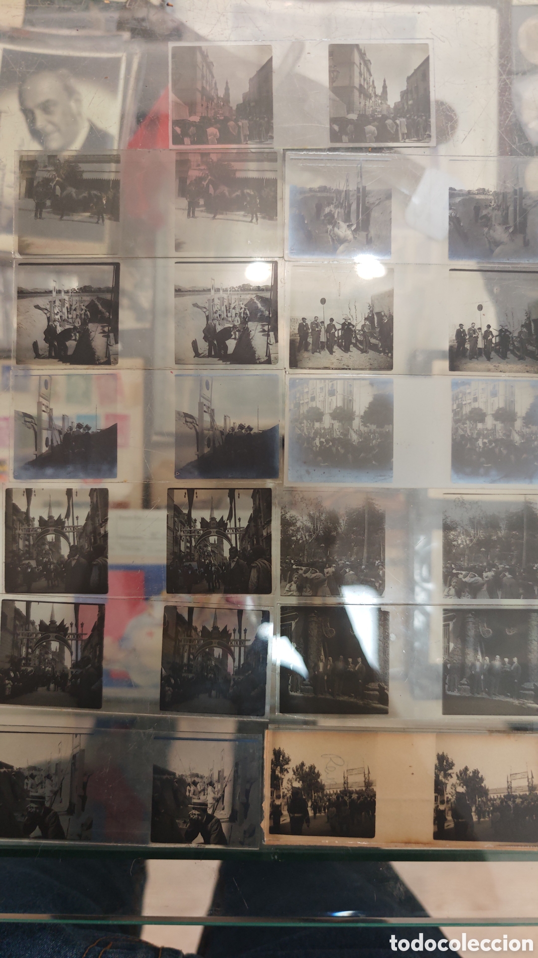 Fotograf&iacute;a antigua: Estereoscopicas logro&ntilde;o 18 im&aacute;genes