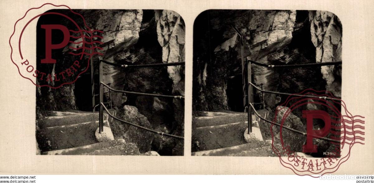 Fotografia antica: 2910 Tiefblick in die Aare-Schlucht. ESTEREOSCOPICA. ST&Eacute;R&Eacute;OSCOPIQUE. STEREOSCOPIC
